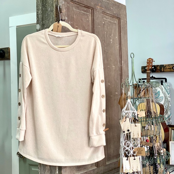 Sweaters - Tan button sleeve sweater!